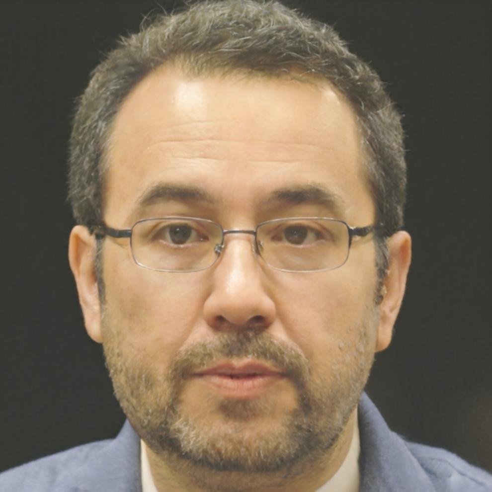Dmitri Volkov - Investment Strategy Specialist